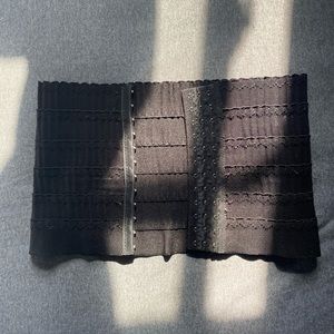 Waist trainer